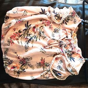 Beautiful flowy pink blouse 💓